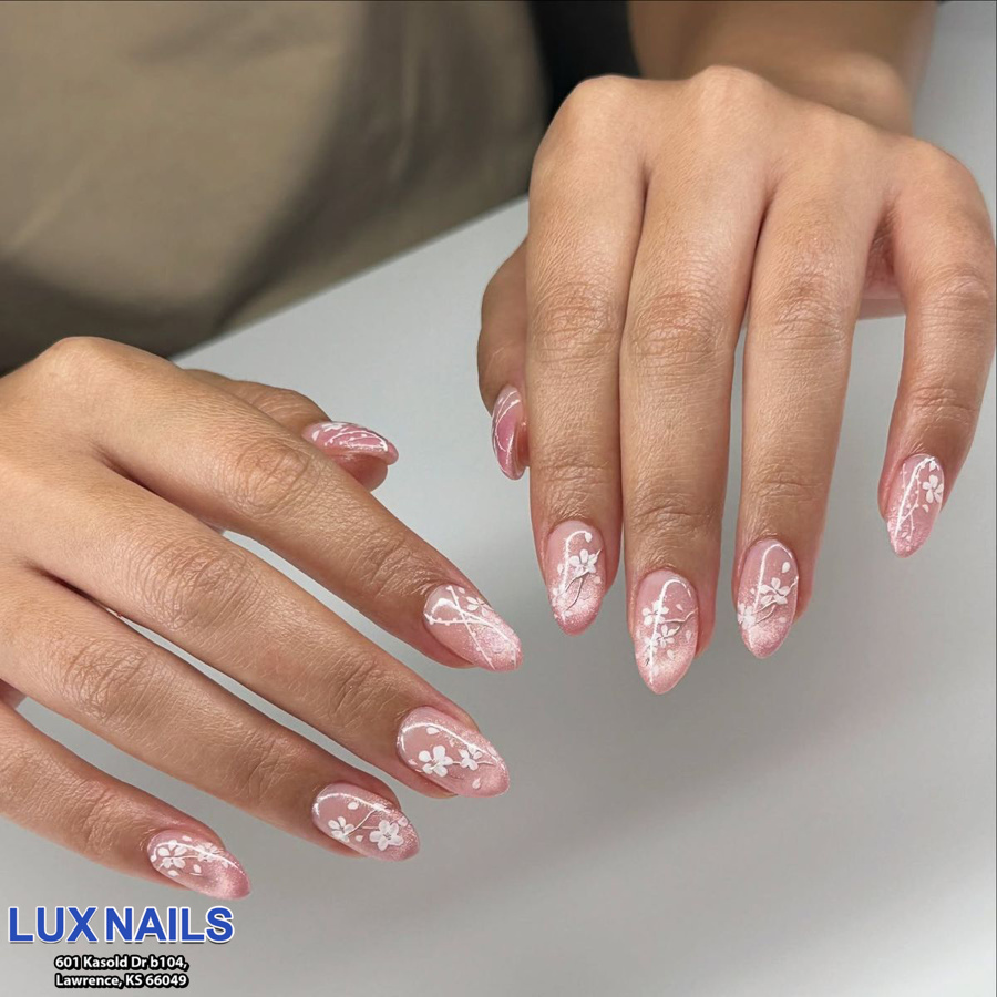 Lux Nails